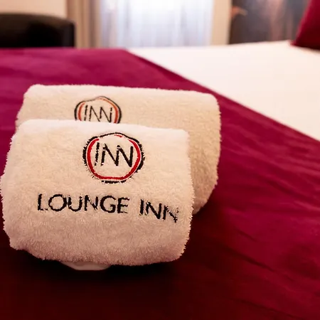 Lounge Inn Guest House-3